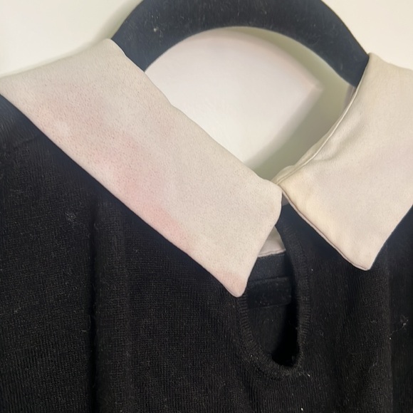 Size L short ruffle sleeve Black knitted shirt with white collar - Picture 4 of 5